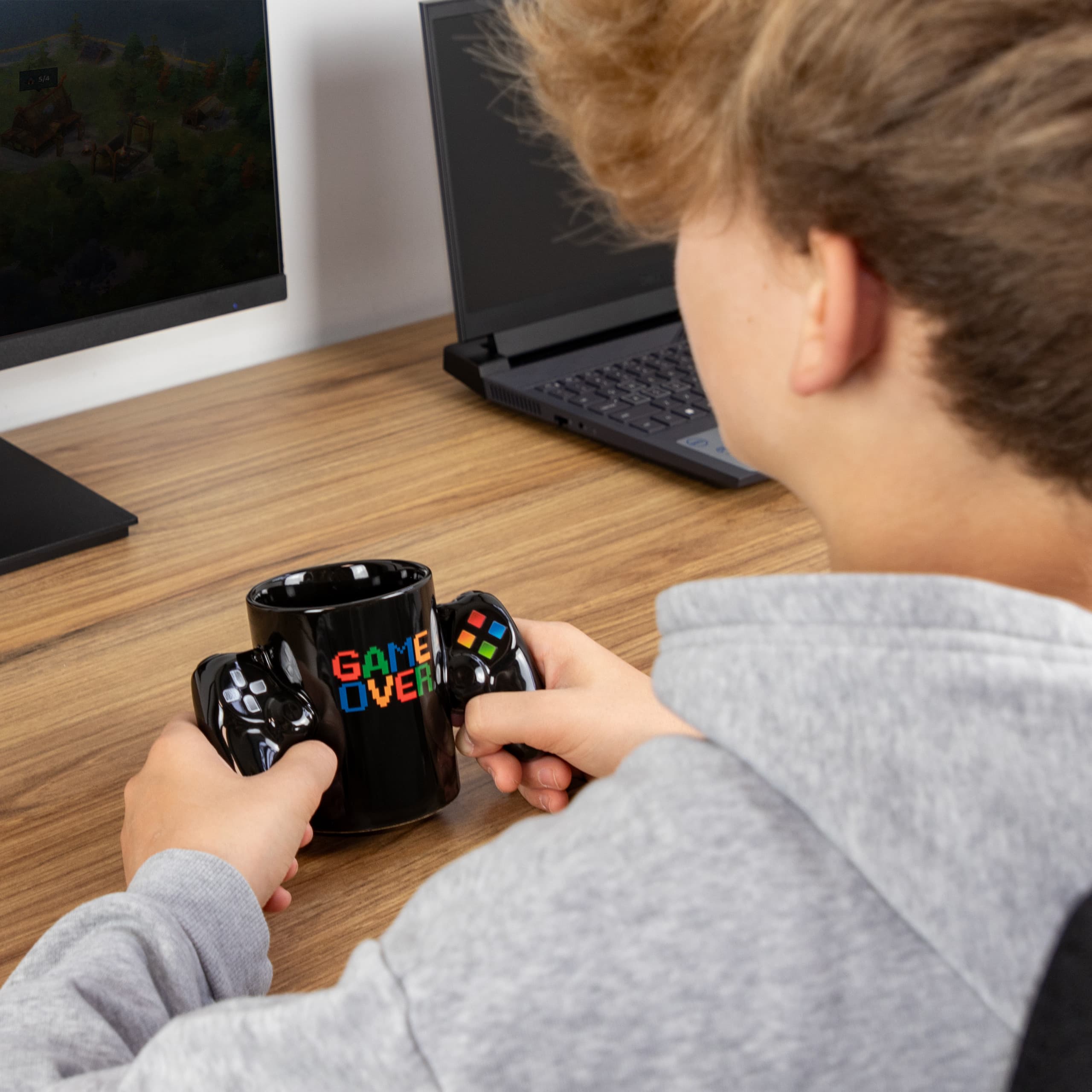 Kubek Game Over - Idealny Prezent dla Gracza Komputerowego 🎮